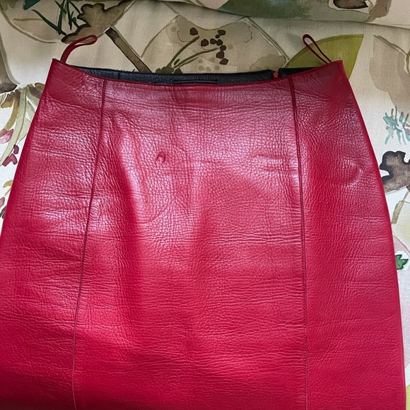 Auth Prada Leather Skirt Sz 40